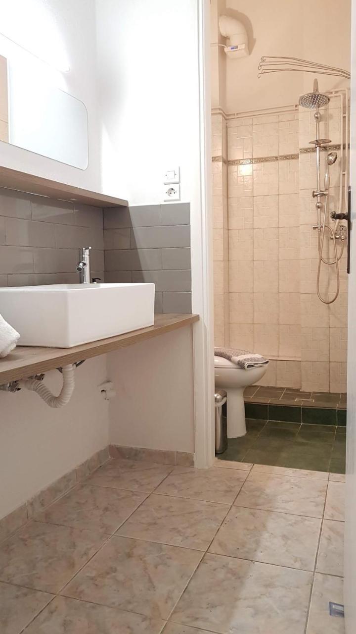 Palette Apartment Chocolate - Athens Center, 6 Bd, 3 Bath Экстерьер фото